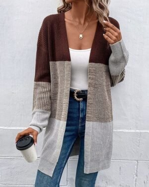 41f1b2dc-ebf4-4a7c-a360-83ffbcf77301.jpg Relaxed Mid-length Multicolor Everyday Cardigan