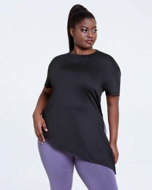 c7d0254d-50f0-4f2f-b780-d0e97fa4b4b2.jpg ActiveFit Quick-Dry Running Blouse